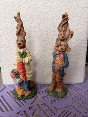Vintage Easter Bunny Figurine Pair